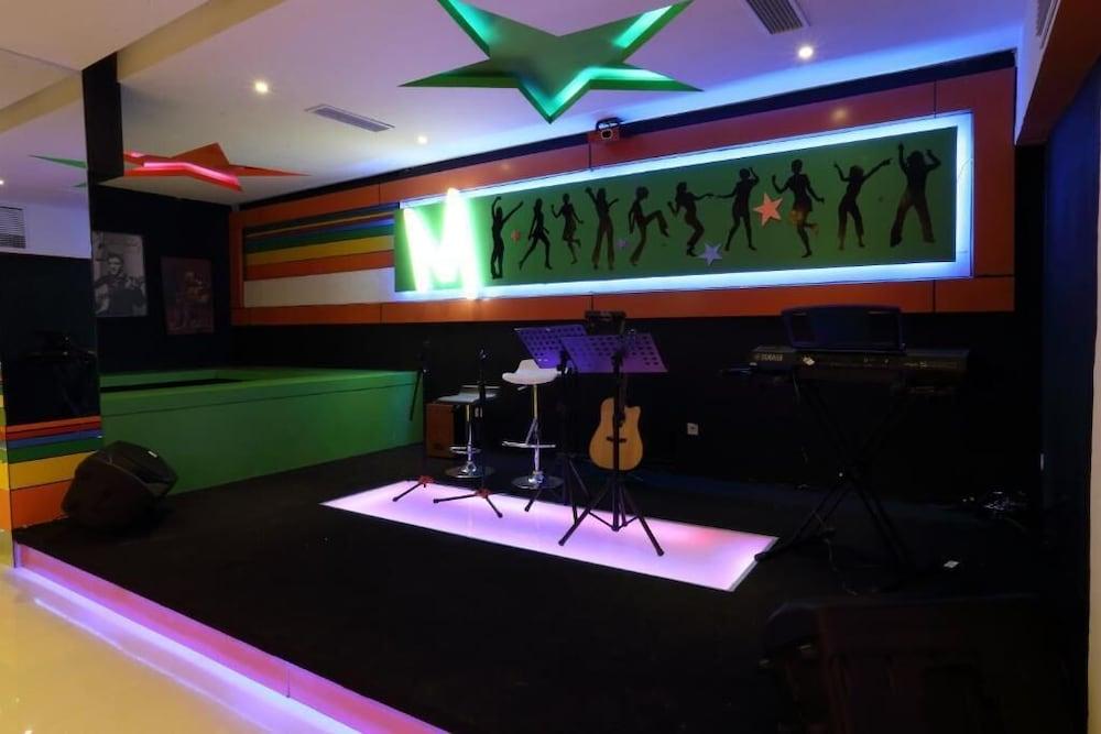 Miyanna Hotel Medan Dış mekan fotoğraf