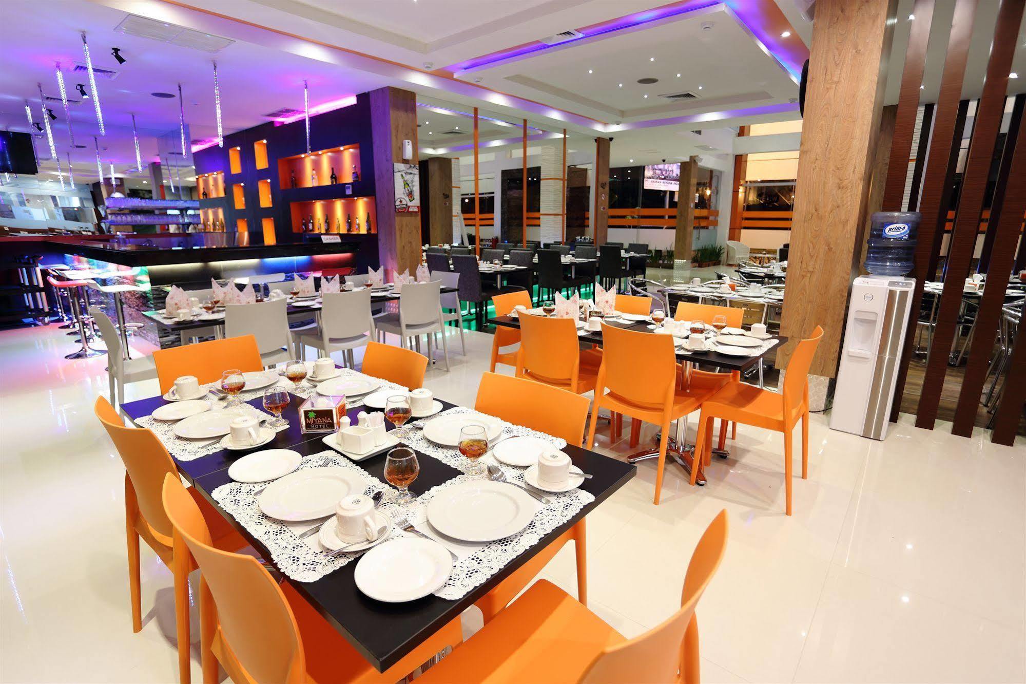Miyanna Hotel Medan Dış mekan fotoğraf