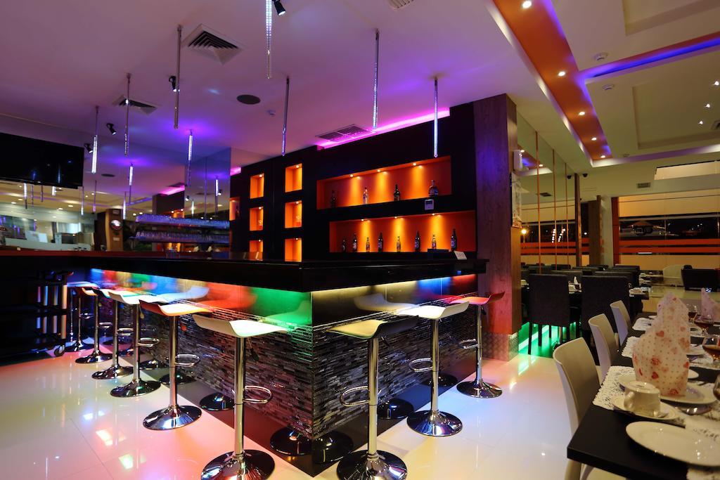 Miyanna Hotel Medan Dış mekan fotoğraf